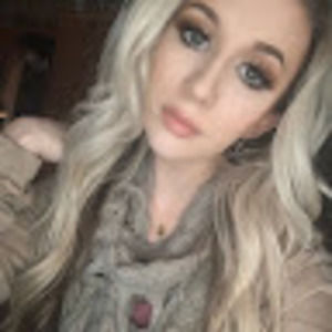 Meet your Posher, Rebekah